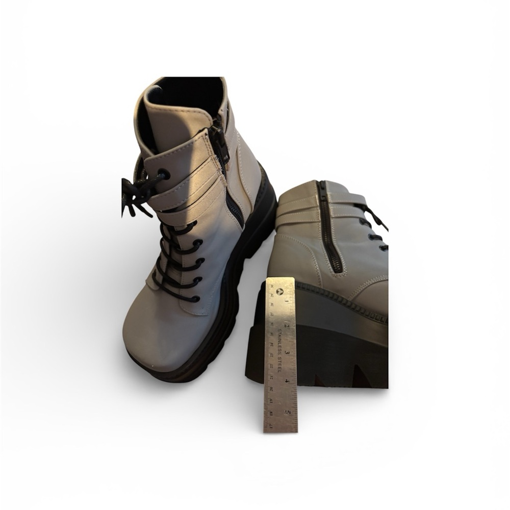 Demonia Gray Platform Boots with Black Sole color shifting size 10 women Shaker - Picture 5 of 9